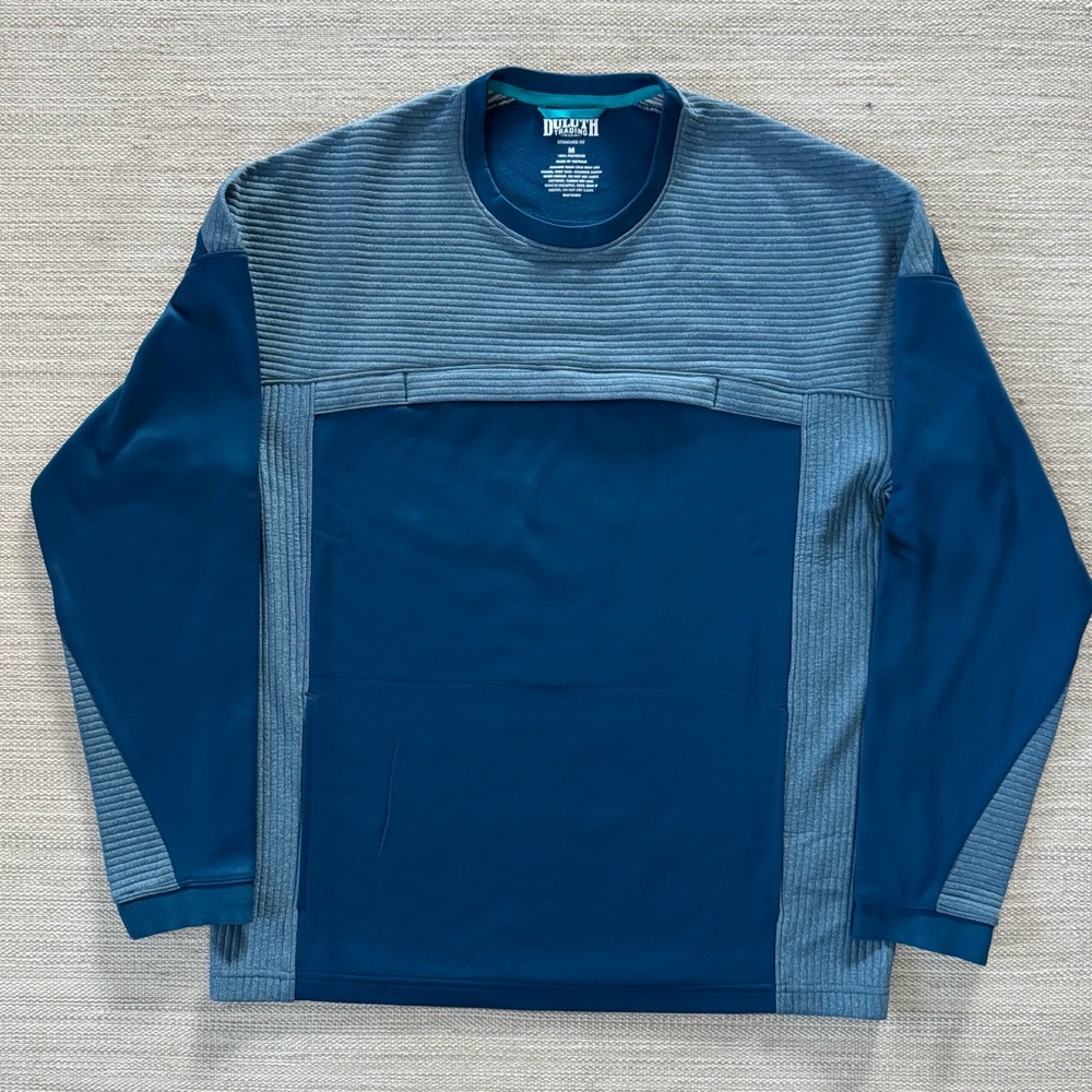 Duluth Trading Co blue pullover sweatshirt long sleeves zip pouch pocket men M‎